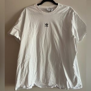 ✨ Adidas Logo Crew Neck T-Shirt, size 1X